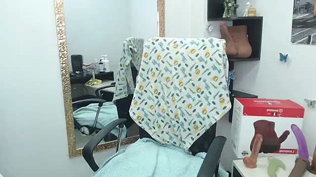 Prety Nany online show from March 21, 2025, 8:18 pm