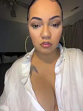 DestineeJayde online show from October 28, 2025, 4:16 am