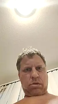 Snapshot of fukurbutt chatting on October 11, 2025, 10:19 pm fukurbutt online show from October 11, 2025, 10:19 pm