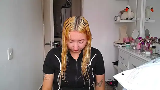 Barbie girl 69 online show from March 6, 2026, 2:57 pm