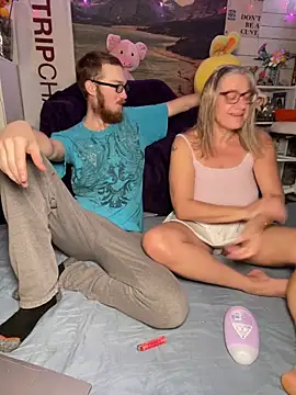 TrenaAnne online show from April 11, 2026, 7:29 pm