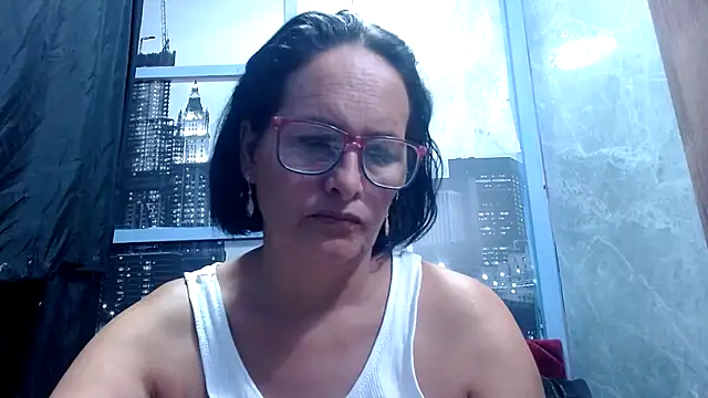 Nastylatinaxxx online show from October 29, 2025, 11:56 am