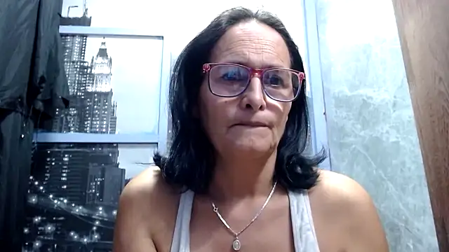 Nastylatinaxxx online show from April 13, 2026, 11:43 pm