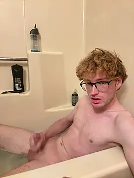 CreamyAustin online show from February 6, 2026, 1:32 am