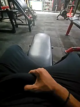 Snapshot of Tera_daddy chatting on March 7, 2025, 10:56 am Tera daddy online show from March 7, 2025, 10:56 am