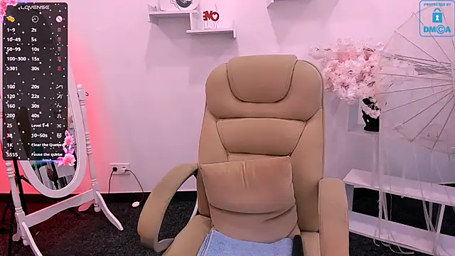  Olli  Stiw  online show from February 10, 2025, 6:31 am