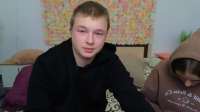  Olli  Stiw  online show from September 28, 2025, 6:52 am