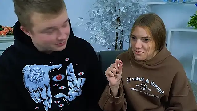  Olli  Stiw  online show from November 9, 2025, 8:45 am