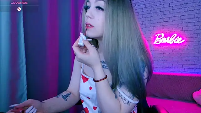 -Stacyy- online show from March 9, 2025, 1:04 am