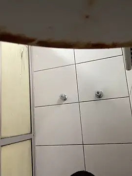 Casal Safado  online show from February 22, 2025, 7:03 pm