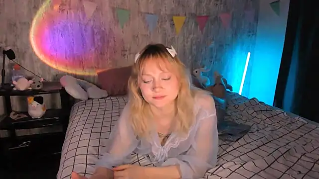 MariaMango online show from March 21, 2025, 12:51 am