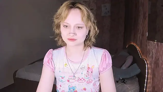 MariaMango online show from April 1, 2026, 12:55 am