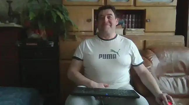 sympatrique online show from February 15, 2025, 4:23 pm