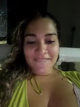 Sara smiiith211 online show from December 5, 2024, 3:26 am