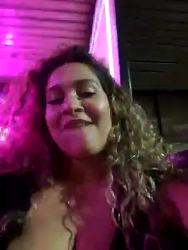 Sara smiiith211 online show from March 22, 2025, 3:20 am