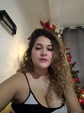 Sara smiiith211 online show from December 5, 2025, 9:18 am