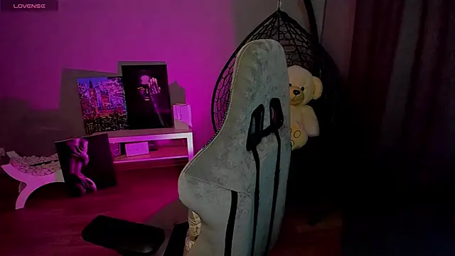 lily williamss online show from January 23, 2025, 3:05 am