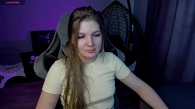 lily williamss online show from March 15, 2025, 6:36 am