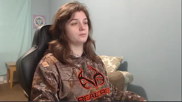 TreeJeanne online show from January 8, 2025, 7:24 pm