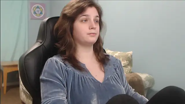 TreeJeanne online show from January 24, 2025, 4:06 pm