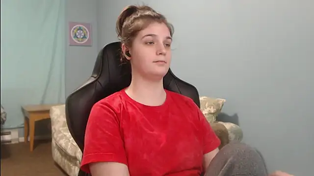 TreeJeanne online show from January 28, 2025, 7:42 pm