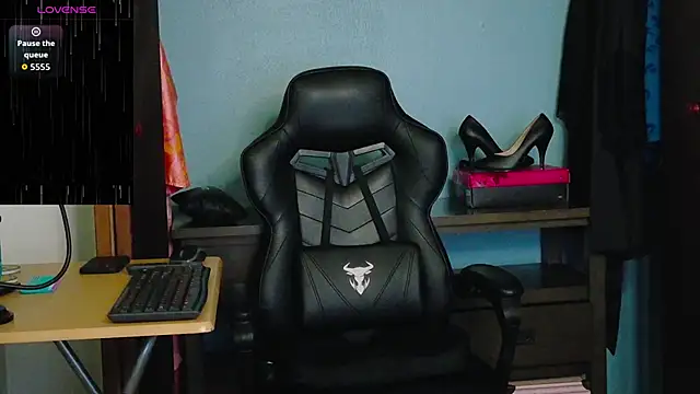 TreeJeanne online show from October 23, 2025, 4:50 pm