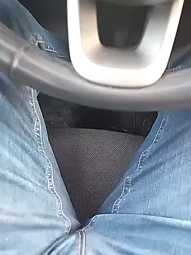 xozox online show from January 7, 2025, 5:43 am