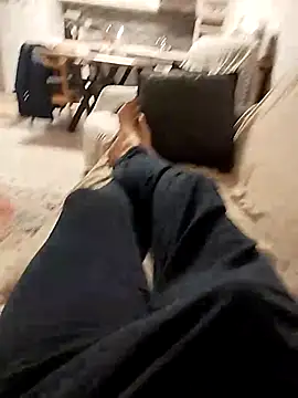 xozox online show from January 11, 2025, 11:24 pm