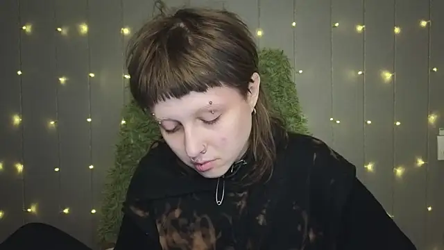 kortny yo online show from February 12, 2025, 8:40 pm