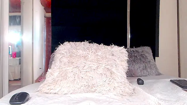 Demyraii online show from March 1, 2025, 5:16 pm