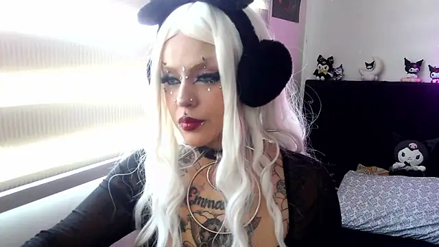 Snapshot of jannaink_ chatting on February 6, 2025, 8:45 pm jannaink  online show from February 6, 2025, 8:45 pm