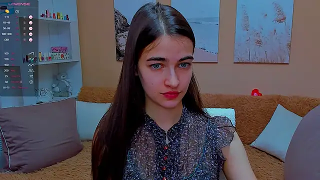 AstoriyaNight online show from February 7, 2025, 11:56 am