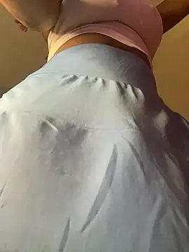 Cherrytowild online show from March 18, 2025, 5:31 am