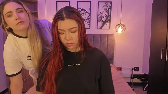 Andy and emma online show from December 25, 2024, 12:15 pm