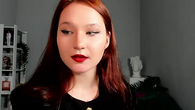 Snapshot of goddess_jee chatting on March 5, 2025, 10:11 am goddess jee online show from March 5, 2025, 10:11 am