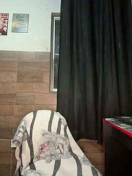 izumikarol online show from April 4, 2026, 2:54 am