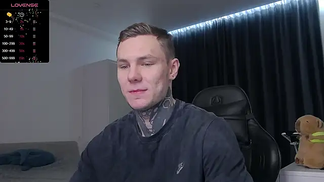 Snapshot of Lechery_boy chatting on February 2, 2025, 3:39 pm Lechery boy online show from February 2, 2025, 3:39 pm