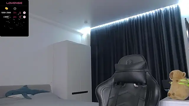 Snapshot of Lechery_boy chatting on February 4, 2025, 2:21 pm Lechery boy online show from February 4, 2025, 2:21 pm