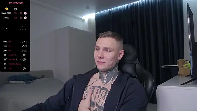 Snapshot of Lechery_boy chatting on February 16, 2025, 5:15 pm Lechery boy online show from February 16, 2025, 5:15 pm