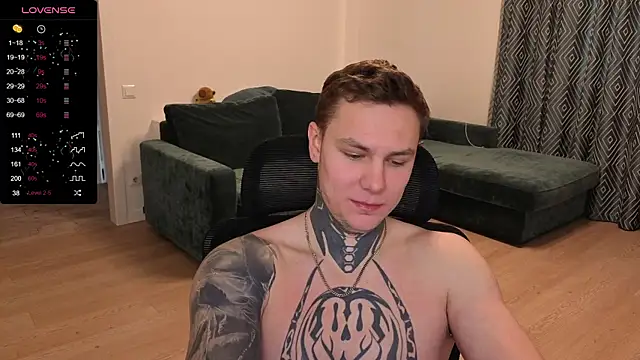 Snapshot of Lechery_boy chatting on October 3, 2025, 10:34 am Lechery boy online show from October 3, 2025, 10:34 am