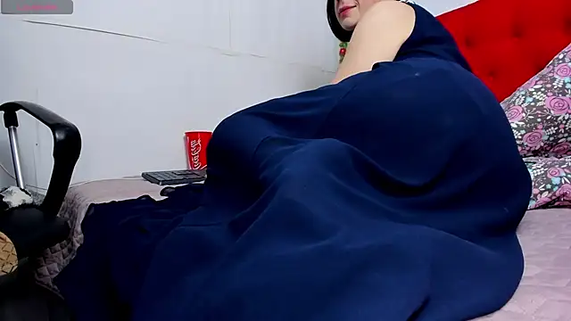 Brulanta Virino online show from February 5, 2025, 5:42 pm