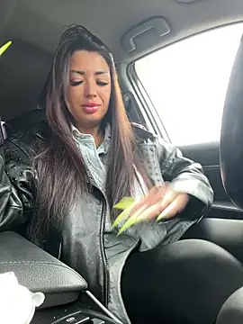 RuslanaXX online show from April 20, 2026, 4:59 am