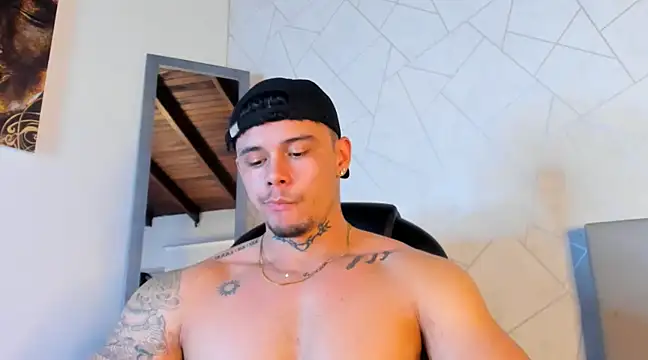 NoahhBrown online show from March 7, 2025, 6:46 am