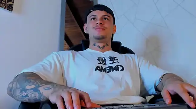 NoahhBrown online show from March 13, 2025, 3:22 am