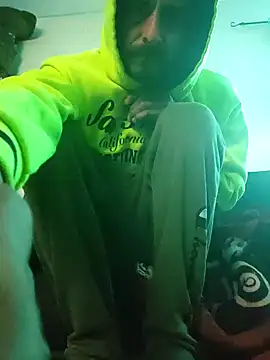 LongDickZee562 online show from December 28, 2024, 4:09 pm