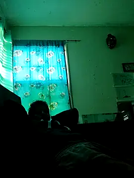 LongDickZee562 online show from January 4, 2025, 4:22 pm