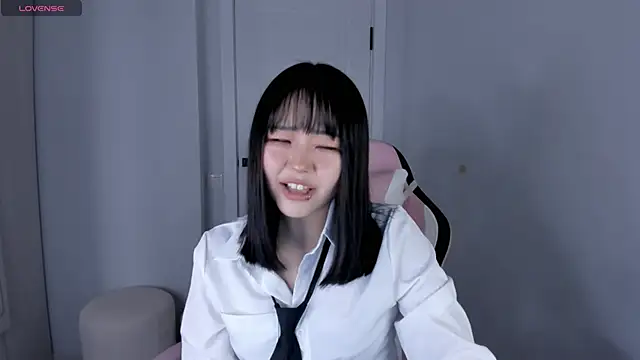 hee young11 online show from January 8, 2026, 7:16 pm