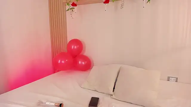 Kleverly Manson1 online show from February 14, 2025, 8:37 pm