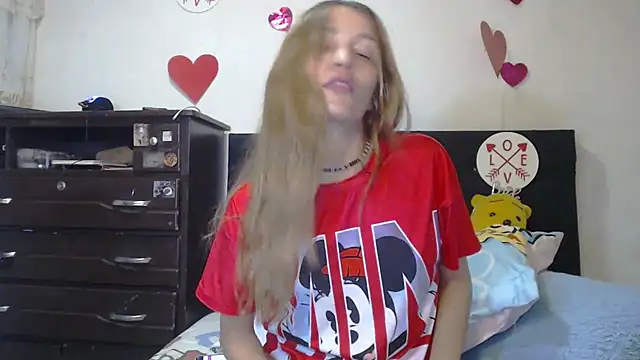 Snapshot of valerivegass chatting on February 16, 2026, 2:24 pm valerivegass online show from February 16, 2026, 2:24 pm