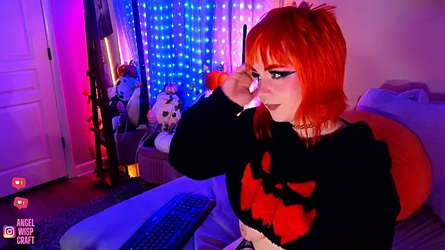 Angel-Lewd-Cake online show from January 31, 2025, 1:02 pm